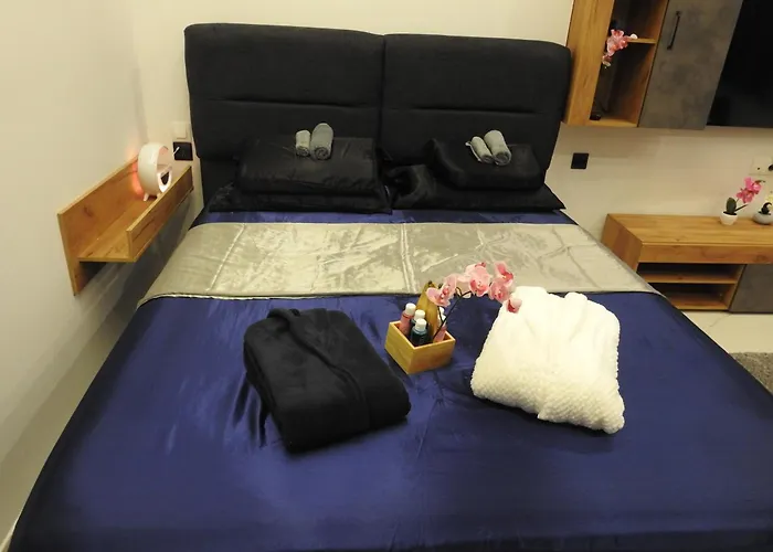 Antonio's Luxury Apartament