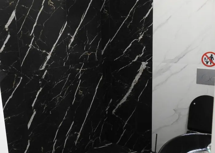 Antonio's Luxury Saloniki