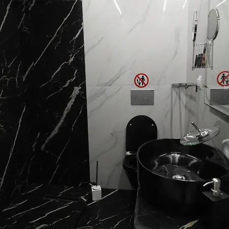 Antonio's Luxury سالونيك